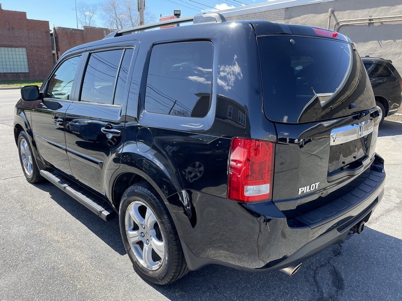 2013 Honda Pilot 4WD 4dr EX-L w/RES, available for sale in West Springfield, Massachusetts | Union Street Auto Sales. West Springfield, Massachusetts 2013 Honda Pilot 4WD 4dr EX-L w/RES, available for sale in West Springfield, Massachusetts | Union Street Auto Sales. West Springfield, Massachusetts