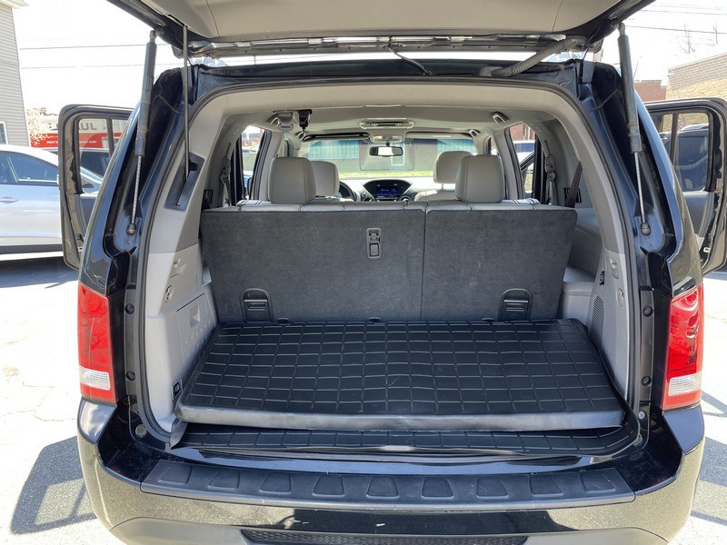 2013 Honda Pilot 4WD 4dr EX-L w/RES, available for sale in West Springfield, Massachusetts | Union Street Auto Sales. West Springfield, Massachusetts 2013 Honda Pilot 4WD 4dr EX-L w/RES, available for sale in West Springfield, Massachusetts | Union Street Auto Sales. West Springfield, Massachusetts