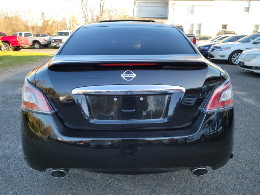 2014 Nissan Maxima 4dr Sdn 3.5 SV, available for sale in East Windsor, Connecticut | Toro Auto. East Windsor, Connecticut 2014 Nissan Maxima 4dr Sdn 3.5 SV, available for sale in East Windsor, Connecticut | Toro Auto. East Windsor, Connecticut