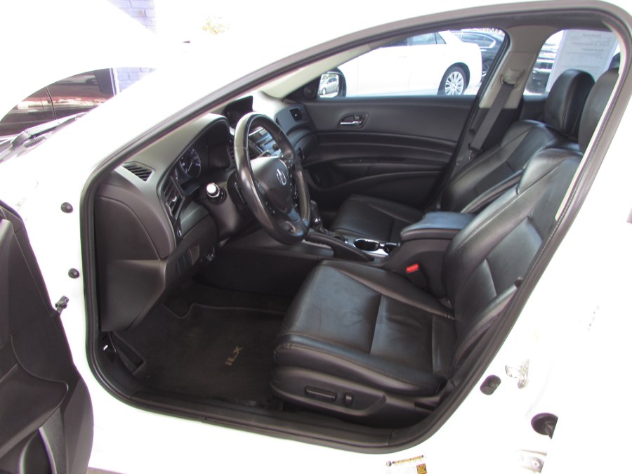 Used Acura ILX 4dr Sdn 2.0L 2014 | VIP Auto Enterprise, Inc. Orlando, Florida Used Acura ILX 4dr Sdn 2.0L 2014 | VIP Auto Enterprise, Inc. Orlando, Florida