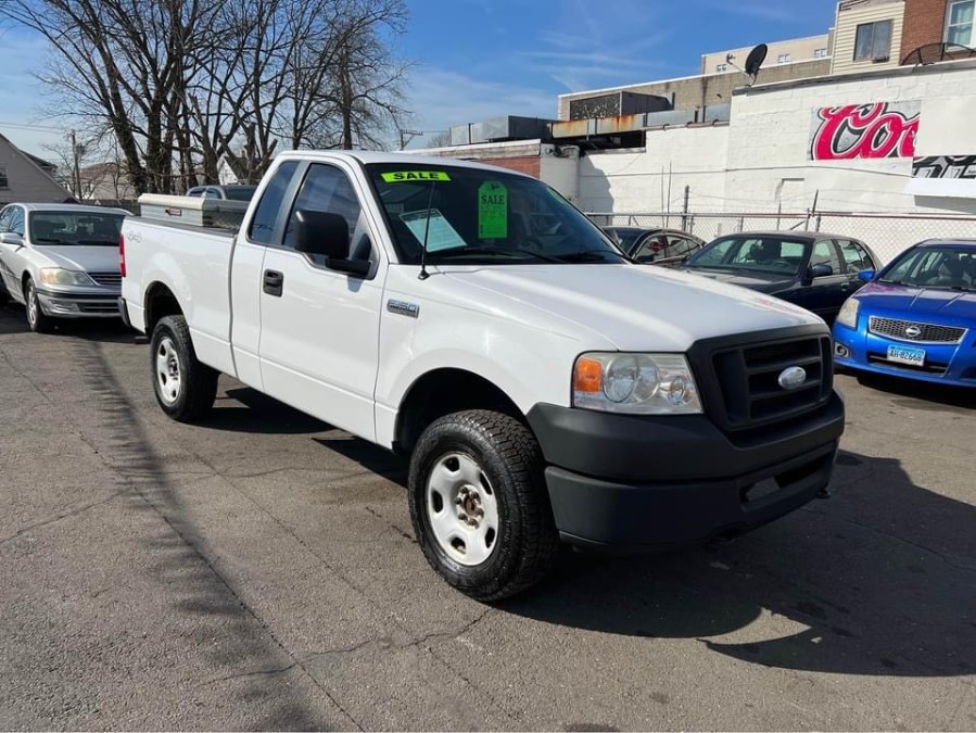 2007 Ford F-150 4WD Reg Cab 126" XLT, available for sale in Stamford, CT