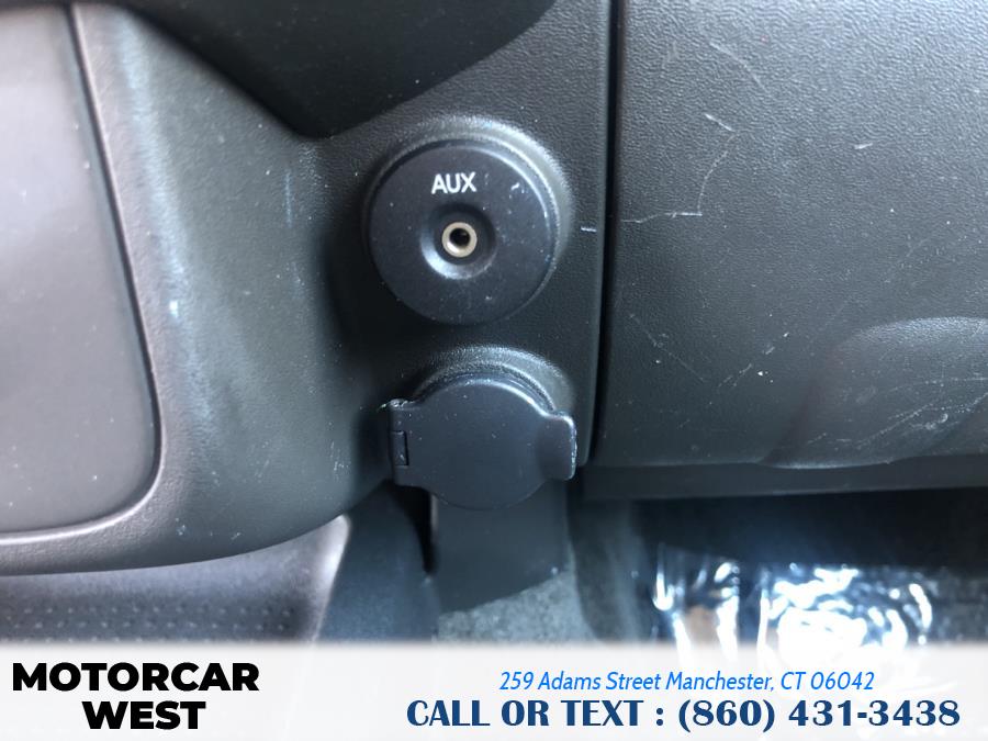 2012 Nissan Frontier 4WD King Cab Auto SV, available for sale in Manchester, Connecticut | Motorcar West. Manchester, Connecticut 2012 Nissan Frontier 4WD King Cab Auto SV, available for sale in Manchester, Connecticut | Motorcar West. Manchester, Connecticut