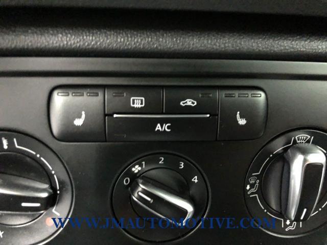 2013 Volkswagen Beetle 2dr Auto 2.5L PZEV, available for sale in Naugatuck, Connecticut | J&M Automotive Sls&Svc LLC. Naugatuck, Connecticut 2013 Volkswagen Beetle 2dr Auto 2.5L PZEV, available for sale in Naugatuck, Connecticut | J&M Automotive Sls&Svc LLC. Naugatuck, Connecticut