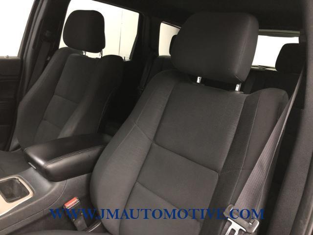 2014 Jeep Grand Cherokee 4WD 4dr Laredo, available for sale in Naugatuck, Connecticut | J&M Automotive Sls&Svc LLC. Naugatuck, Connecticut 2014 Jeep Grand Cherokee 4WD 4dr Laredo, available for sale in Naugatuck, Connecticut | J&M Automotive Sls&Svc LLC. Naugatuck, Connecticut