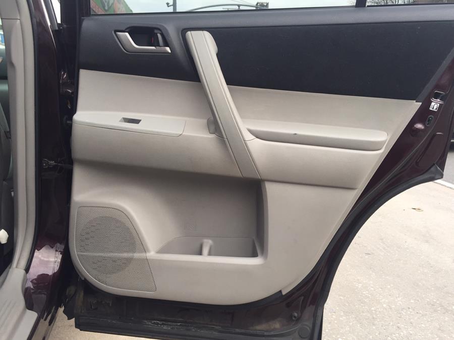 Used Toyota Highlander 4WD 4dr V6 (Natl) 2012 | Sylhet Motors Inc.. Jamaica, New York Used Toyota Highlander 4WD 4dr V6 (Natl) 2012 | Sylhet Motors Inc.. Jamaica, New York