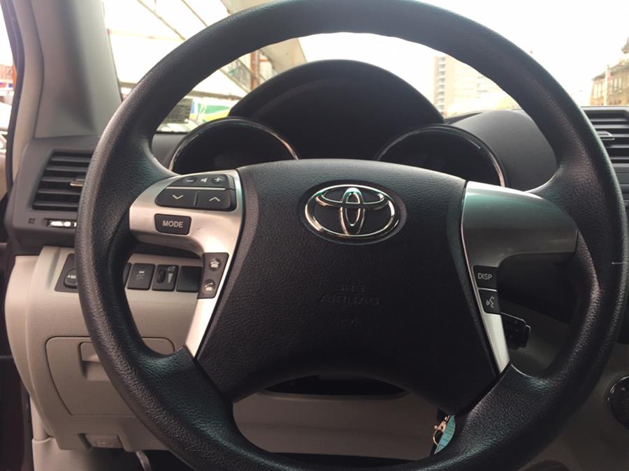 Used Toyota Highlander 4WD 4dr V6 (Natl) 2012 | Sylhet Motors Inc.. Jamaica, New York Used Toyota Highlander 4WD 4dr V6 (Natl) 2012 | Sylhet Motors Inc.. Jamaica, New York