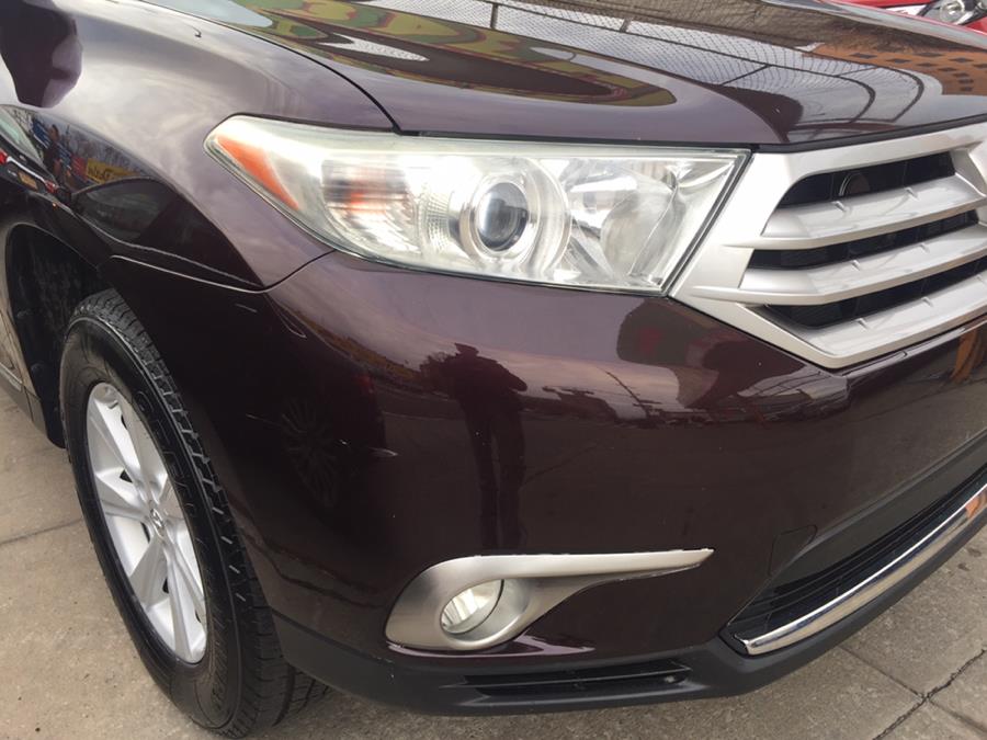 Used Toyota Highlander 4WD 4dr V6 (Natl) 2012 | Sylhet Motors Inc.. Jamaica, New York Used Toyota Highlander 4WD 4dr V6 (Natl) 2012 | Sylhet Motors Inc.. Jamaica, New York