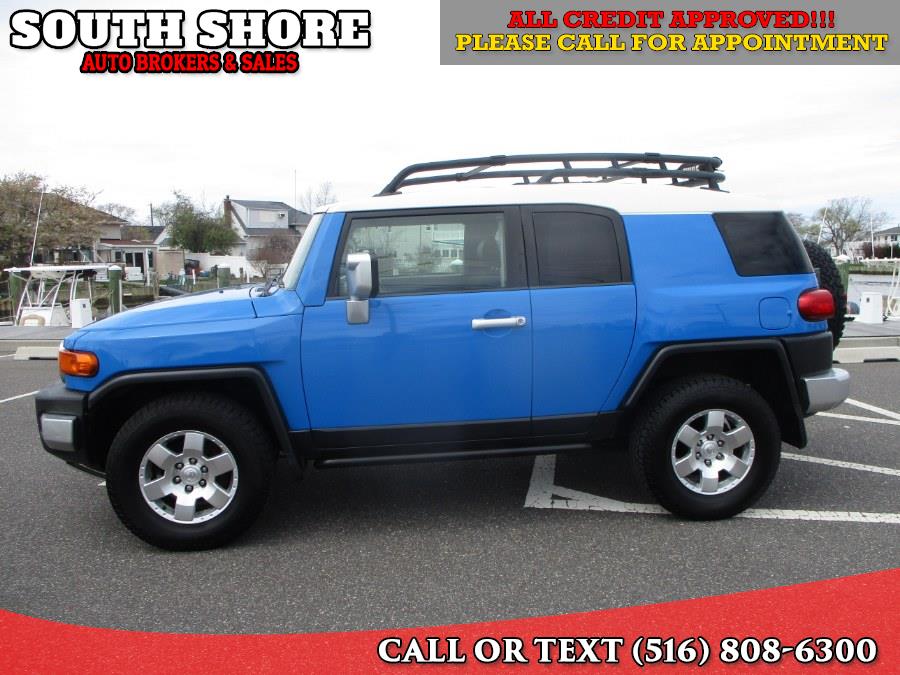 2007 Toyota FJ Cruiser 4WD 4dr Auto, available for sale in Massapequa, New York | South Shore Auto Brokers & Sales. Massapequa, New York