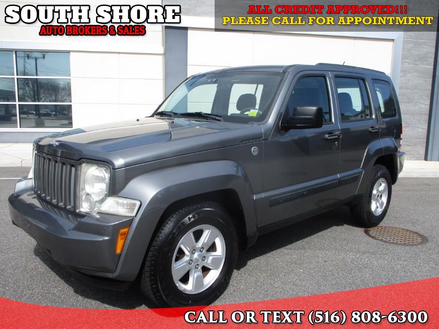 2012 Jeep Liberty 4WD 4dr Sport Latitude, available for sale in Massapequa, New York | South Shore Auto Brokers & Sales. Massapequa, New York