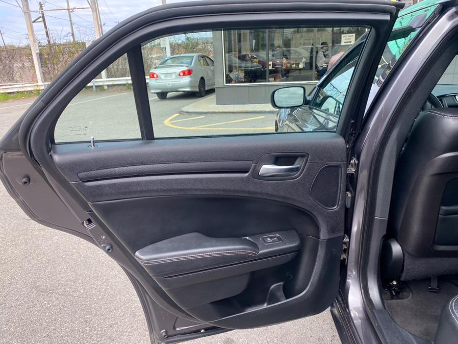 2015 Chrysler 300 4dr Sdn 300S AWD w/Navi, available for sale in Lodi, New Jersey | European Auto Expo. Lodi, New Jersey 2015 Chrysler 300 4dr Sdn 300S AWD w/Navi, available for sale in Lodi, New Jersey | European Auto Expo. Lodi, New Jersey