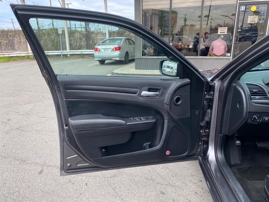 2015 Chrysler 300 4dr Sdn 300S AWD w/Navi, available for sale in Lodi, New Jersey | European Auto Expo. Lodi, New Jersey 2015 Chrysler 300 4dr Sdn 300S AWD w/Navi, available for sale in Lodi, New Jersey | European Auto Expo. Lodi, New Jersey