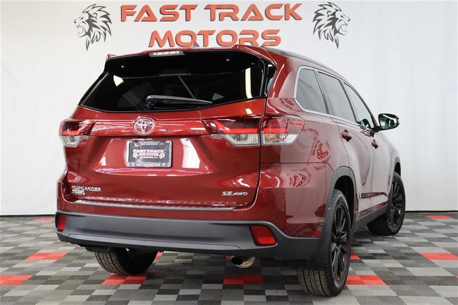 Used Toyota Highlander SE 2019 | Fast Track Motors. Paterson, New Jersey Used Toyota Highlander SE 2019 | Fast Track Motors. Paterson, New Jersey