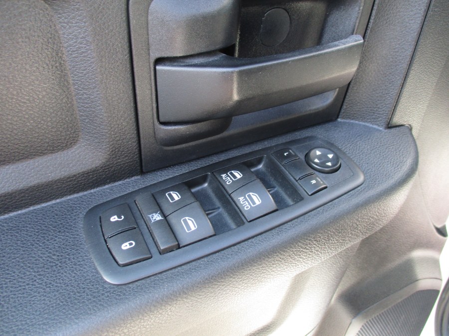 2016 Ram 2500 4WD Crew Cab Tradesman, available for sale in West Babylon, New York | New Gen Auto Group. West Babylon, New York 2016 Ram 2500 4WD Crew Cab Tradesman, available for sale in West Babylon, New York | New Gen Auto Group. West Babylon, New York