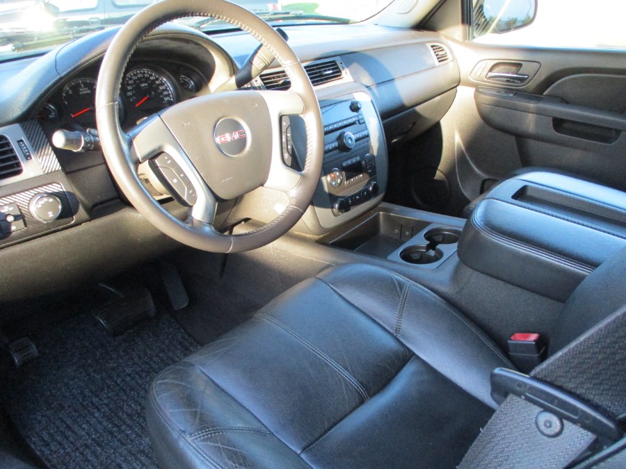 2010 GMC Sierra 1500 4WD Crew Cab 143.5" SLT, available for sale in Suffield, Connecticut | Suffield Auto Sales. Suffield, Connecticut 2010 GMC Sierra 1500 4WD Crew Cab 143.5" SLT, available for sale in Suffield, Connecticut | Suffield Auto Sales. Suffield, Connecticut