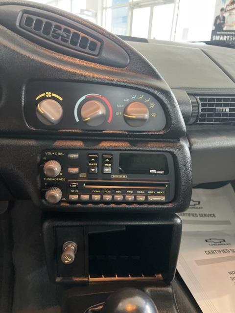 Used Chevrolet Camaro Z28 1993 | Sullivan Automotive Group. Avon, Connecticut