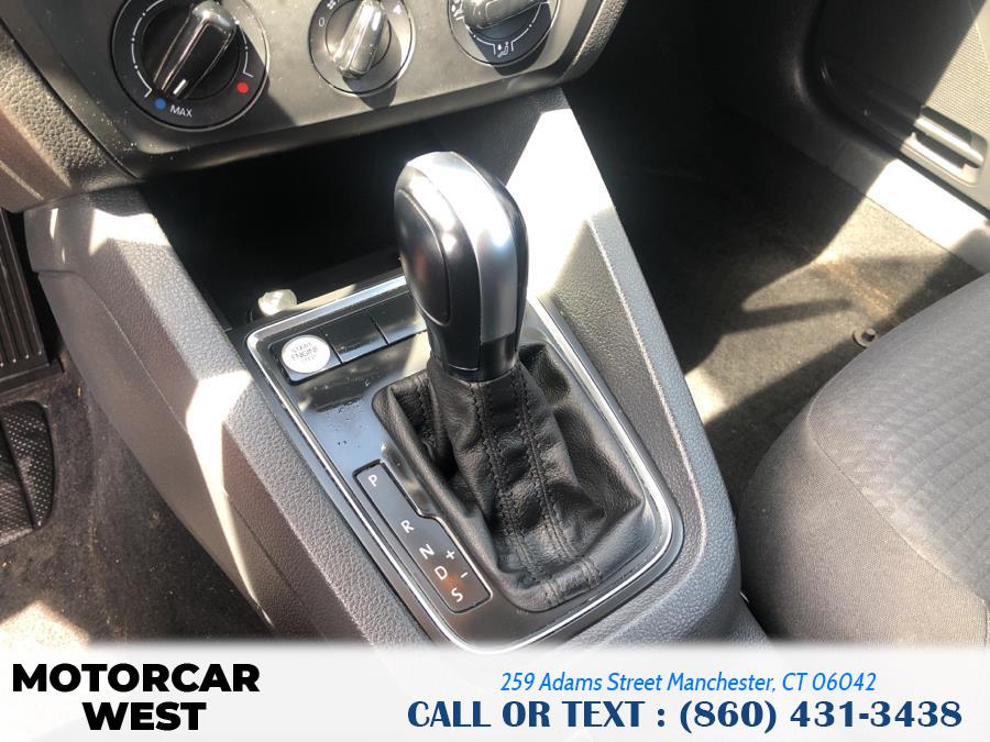 2015 Volkswagen Jetta Sedan 4dr Auto 2.0L S w/Technology, available for sale in Manchester, Connecticut | Motorcar West. Manchester, Connecticut 2015 Volkswagen Jetta Sedan 4dr Auto 2.0L S w/Technology, available for sale in Manchester, Connecticut | Motorcar West. Manchester, Connecticut