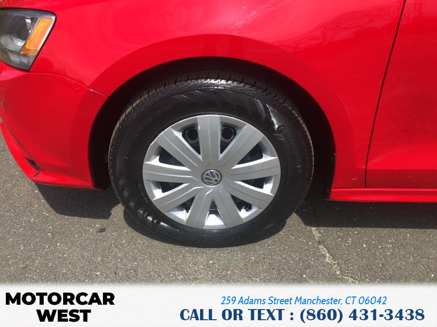 2015 Volkswagen Jetta Sedan 4dr Auto 2.0L S w/Technology, available for sale in Manchester, Connecticut | Motorcar West. Manchester, Connecticut 2015 Volkswagen Jetta Sedan 4dr Auto 2.0L S w/Technology, available for sale in Manchester, Connecticut | Motorcar West. Manchester, Connecticut