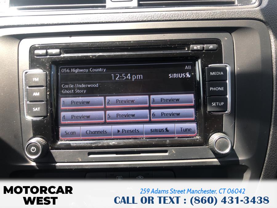 2015 Volkswagen Jetta Sedan 4dr Auto 2.0L S w/Technology, available for sale in Manchester, Connecticut | Motorcar West. Manchester, Connecticut 2015 Volkswagen Jetta Sedan 4dr Auto 2.0L S w/Technology, available for sale in Manchester, Connecticut | Motorcar West. Manchester, Connecticut