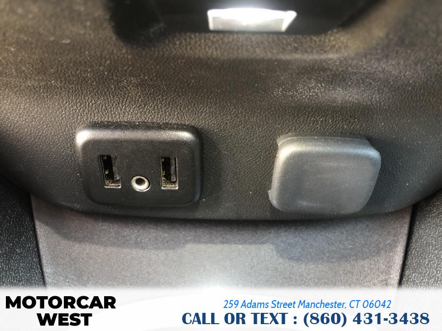 Used Chevrolet Malibu 4dr Sdn Premier w/2LZ 2017 | Motorcar West. Manchester, Connecticut Used Chevrolet Malibu 4dr Sdn Premier w/2LZ 2017 | Motorcar West. Manchester, Connecticut