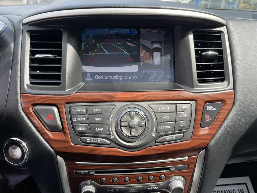 Used Nissan Pathfinder PLATINUM 2017 | Sunrise of Elmont. Elmont, New York Used Nissan Pathfinder PLATINUM 2017 | Sunrise of Elmont. Elmont, New York