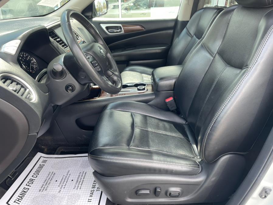 Used Nissan Pathfinder PLATINUM 2017 | Sunrise of Elmont. Elmont, New York Used Nissan Pathfinder PLATINUM 2017 | Sunrise of Elmont. Elmont, New York