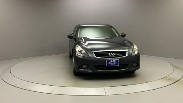 Used Infiniti G37 4dr x AWD 2013 | J&M Automotive Sls&Svc LLC. Naugatuck, Connecticut Used Infiniti G37 4dr x AWD 2013 | J&M Automotive Sls&Svc LLC. Naugatuck, Connecticut