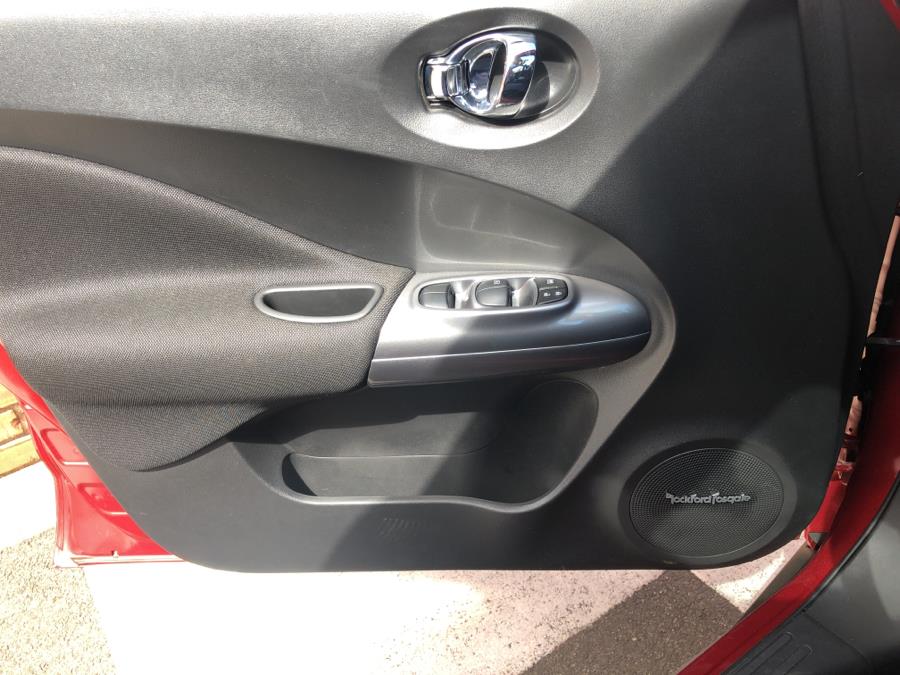 2014 Nissan JUKE 5dr Wgn CVT SV AWD, available for sale in Waterbury, Connecticut | National Auto Brokers, Inc.. Waterbury, Connecticut 2014 Nissan JUKE 5dr Wgn CVT SV AWD, available for sale in Waterbury, Connecticut | National Auto Brokers, Inc.. Waterbury, Connecticut