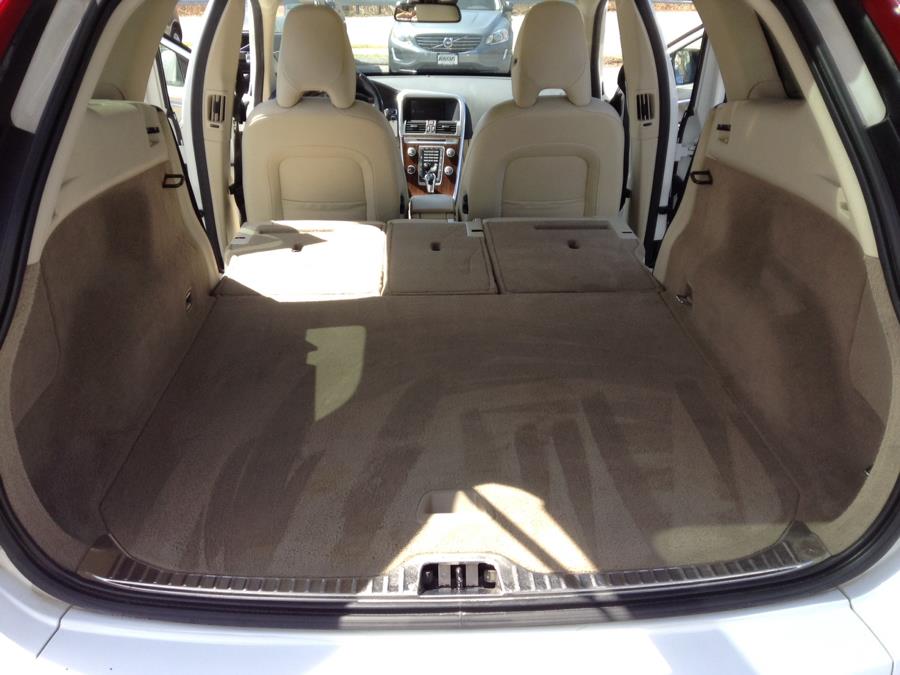 2014 Volvo XC60 AWD 4dr 3.2L Premier PZEV, available for sale in Groton, Connecticut | Eurocars Plus. Groton, Connecticut 2014 Volvo XC60 AWD 4dr 3.2L Premier PZEV, available for sale in Groton, Connecticut | Eurocars Plus. Groton, Connecticut