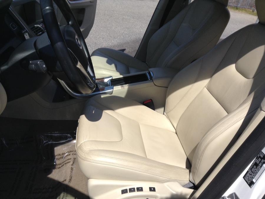 2014 Volvo XC60 AWD 4dr 3.2L Premier PZEV, available for sale in Groton, Connecticut | Eurocars Plus. Groton, Connecticut 2014 Volvo XC60 AWD 4dr 3.2L Premier PZEV, available for sale in Groton, Connecticut | Eurocars Plus. Groton, Connecticut
