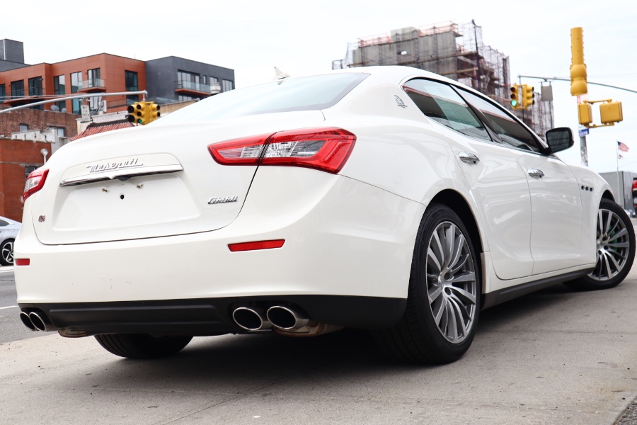Used Maserati Ghibli 4dr Sdn S Q4 2015 | Hillside Auto Mall Inc.. Jamaica, New York Used Maserati Ghibli 4dr Sdn S Q4 2015 | Hillside Auto Mall Inc.. Jamaica, New York