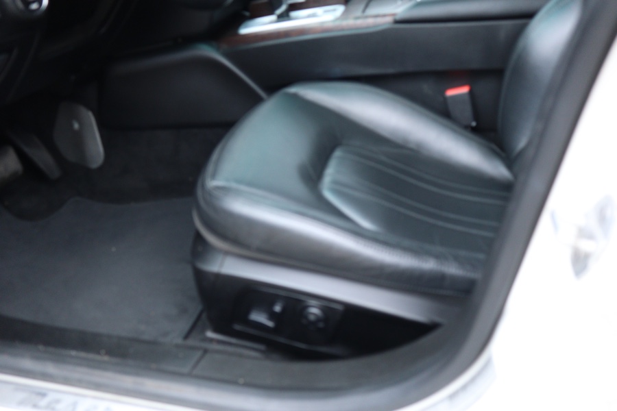Used Maserati Ghibli 4dr Sdn S Q4 2015 | Hillside Auto Mall Inc.. Jamaica, New York Used Maserati Ghibli 4dr Sdn S Q4 2015 | Hillside Auto Mall Inc.. Jamaica, New York