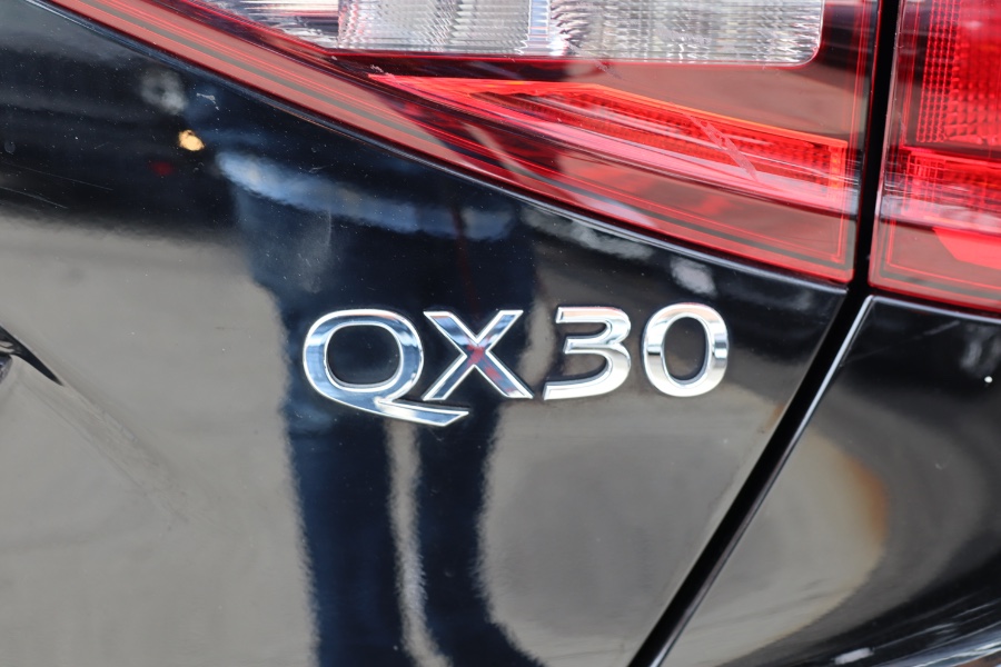 2018 INFINITI QX30 Premium AWD, available for sale in Jamaica, New York | Hillside Auto Mall Inc.. Jamaica, New York 2018 INFINITI QX30 Premium AWD, available for sale in Jamaica, New York | Hillside Auto Mall Inc.. Jamaica, New York
