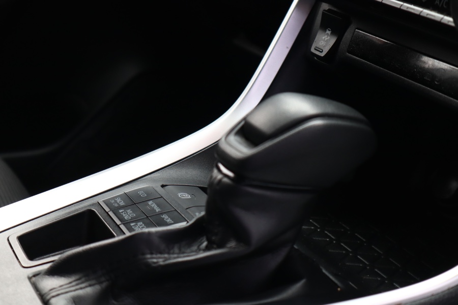 2019 Toyota RAV4 LE AWD (Natl), available for sale in Jamaica, New York | Hillside Auto Mall Inc.. Jamaica, New York 2019 Toyota RAV4 LE AWD (Natl), available for sale in Jamaica, New York | Hillside Auto Mall Inc.. Jamaica, New York