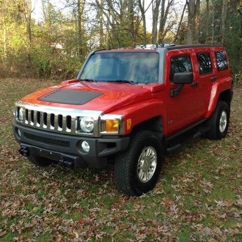 2007 HUMMER H3 4WD 4dr SUV, available for sale in Plainville, Connecticut | Choice Group LLC Choice Motor Car. Plainville, Connecticut