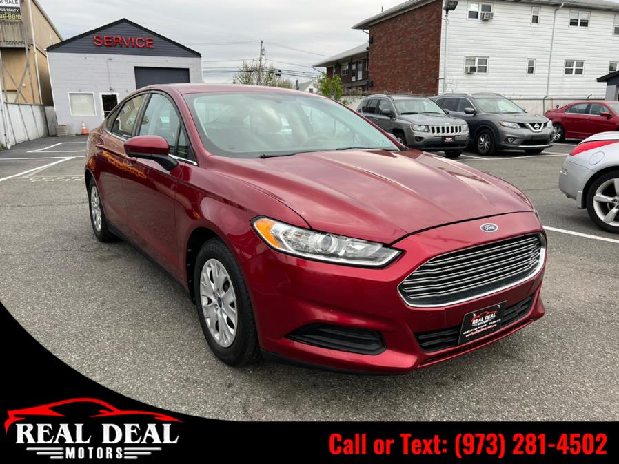 Used Ford Fusion 4dr Sdn S FWD 2013 | Real Deal Motors. Lodi, New Jersey Used Ford Fusion 4dr Sdn S FWD 2013 | Real Deal Motors. Lodi, New Jersey