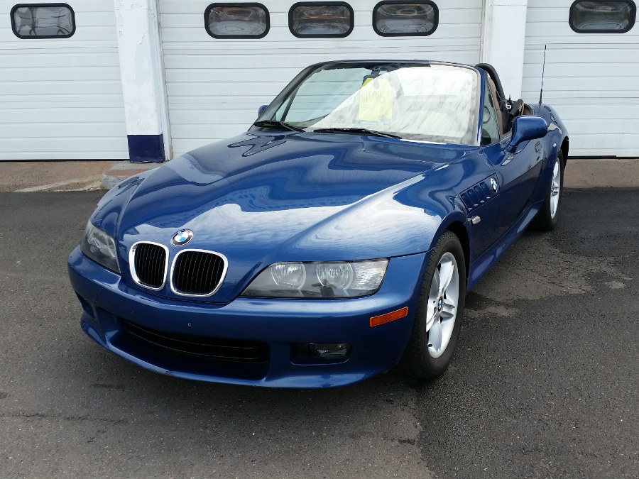 2000 BMW Z3 Z3 2dr Roadster 2.5L, available for sale in Berlin, Connecticut | Action Automotive. Berlin, Connecticut