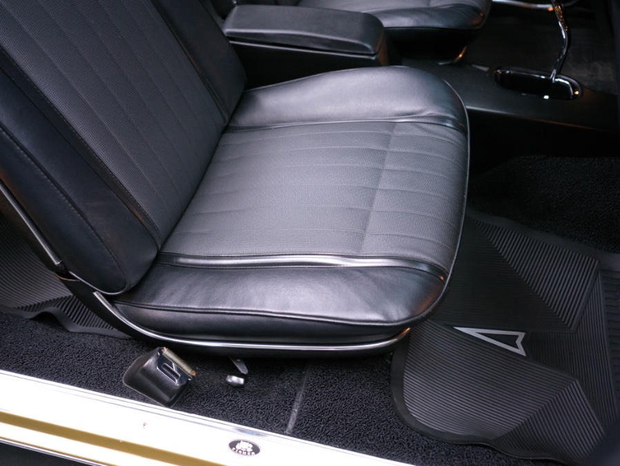 1970 Pontiac GTO Ram Air III, available for sale in North Salem, New York | Meccanic Shop North Inc. North Salem, New York 1970 Pontiac GTO Ram Air III, available for sale in North Salem, New York | Meccanic Shop North Inc. North Salem, New York