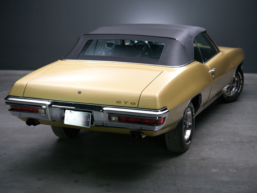 1970 Pontiac GTO Ram Air III, available for sale in North Salem, New York | Meccanic Shop North Inc. North Salem, New York 1970 Pontiac GTO Ram Air III, available for sale in North Salem, New York | Meccanic Shop North Inc. North Salem, New York
