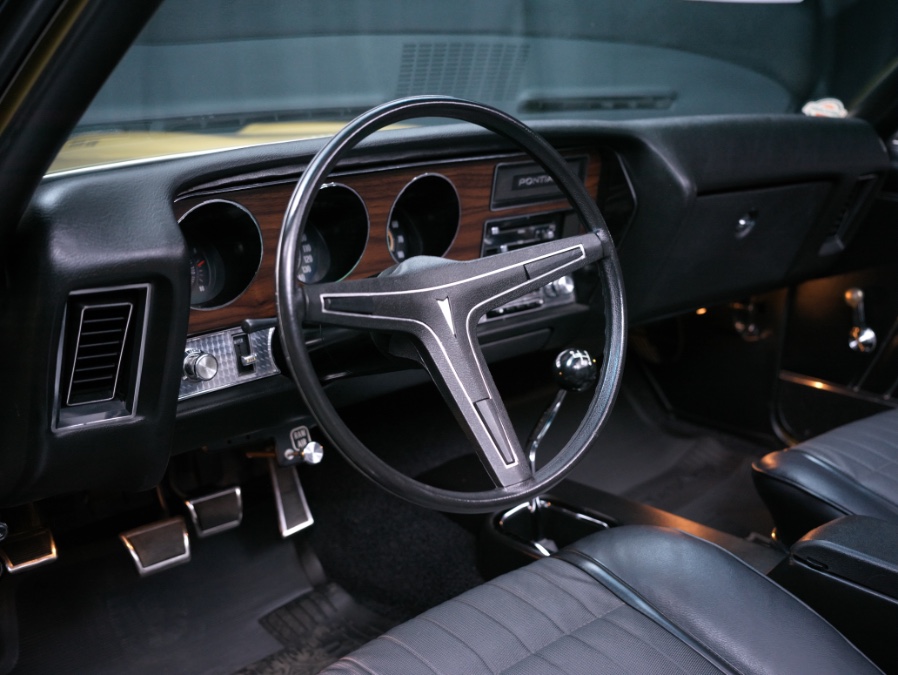 1970 Pontiac GTO Ram Air III, available for sale in North Salem, New York | Meccanic Shop North Inc. North Salem, New York 1970 Pontiac GTO Ram Air III, available for sale in North Salem, New York | Meccanic Shop North Inc. North Salem, New York