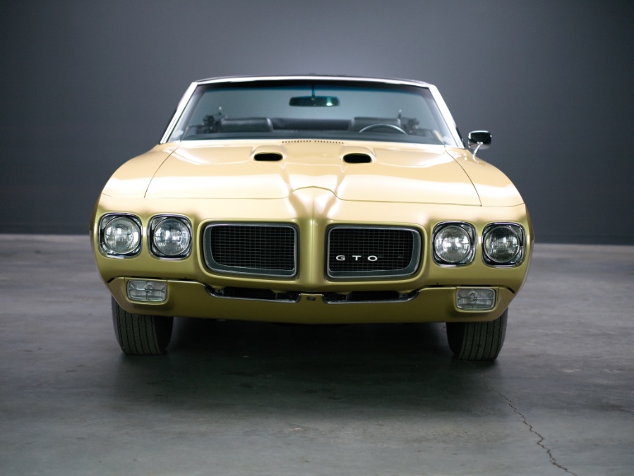 1970 Pontiac GTO Ram Air III, available for sale in North Salem, New York | Meccanic Shop North Inc. North Salem, New York 1970 Pontiac GTO Ram Air III, available for sale in North Salem, New York | Meccanic Shop North Inc. North Salem, New York
