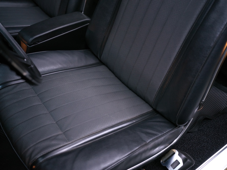 1970 Pontiac GTO Ram Air III, available for sale in North Salem, New York | Meccanic Shop North Inc. North Salem, New York 1970 Pontiac GTO Ram Air III, available for sale in North Salem, New York | Meccanic Shop North Inc. North Salem, New York
