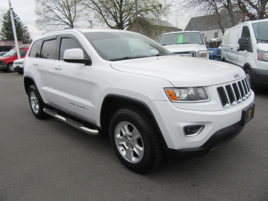 2015 Jeep Grand Cherokee 4WD 4dr Altitude, available for sale in Little Ferry, New Jersey | Royalty Auto Sales. Little Ferry, New Jersey 2015 Jeep Grand Cherokee 4WD 4dr Altitude, available for sale in Little Ferry, New Jersey | Royalty Auto Sales. Little Ferry, New Jersey
