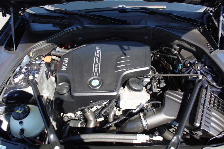 2016 BMW 5 Series 4dr Sdn 528i xDrive AWD, available for sale in Deer Park, New York | Car Tec Enterprise Leasing & Sales LLC. Deer Park, New York 2016 BMW 5 Series 4dr Sdn 528i xDrive AWD, available for sale in Deer Park, New York | Car Tec Enterprise Leasing & Sales LLC. Deer Park, New York