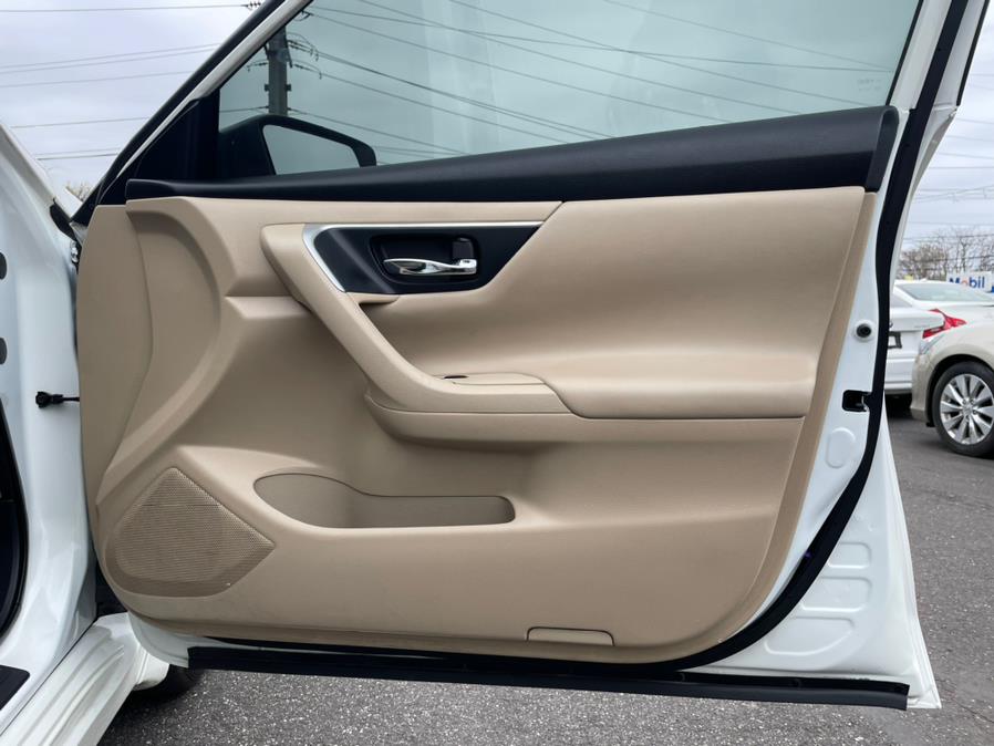 2016 Nissan Altima 2.5 S. CLEAN CARFAX!!!, available for sale in Rosedale, New York | Sunrise Auto Sales. Rosedale, New York 2016 Nissan Altima 2.5 S. CLEAN CARFAX!!!, available for sale in Rosedale, New York | Sunrise Auto Sales. Rosedale, New York