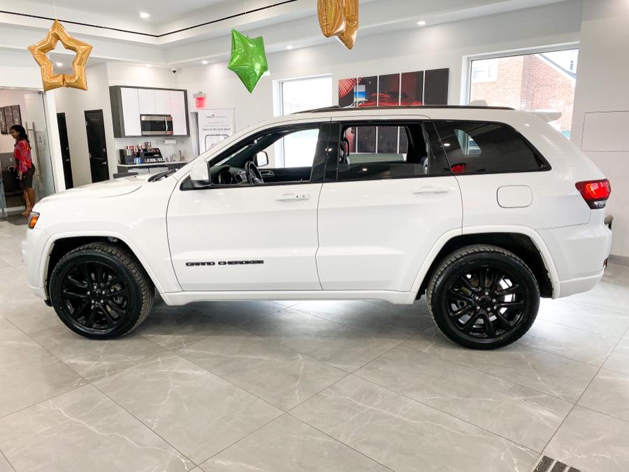Used Jeep Grand Cherokee Altitude 4x4 2019 | Luxury Motor Club. Franklin Square, New York Used Jeep Grand Cherokee Altitude 4x4 2019 | Luxury Motor Club. Franklin Square, New York