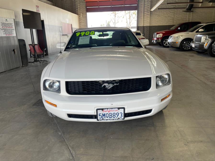Used Ford Mustang 2dr Cpe Deluxe 2005 | U Save Auto Auction. Garden Grove, California