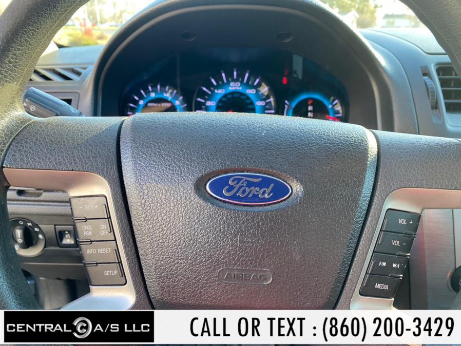 2012 Ford Fusion 4dr Sdn SE FWD, available for sale in East Windsor, Connecticut | Central A/S LLC. East Windsor, Connecticut 2012 Ford Fusion 4dr Sdn SE FWD, available for sale in East Windsor, Connecticut | Central A/S LLC. East Windsor, Connecticut