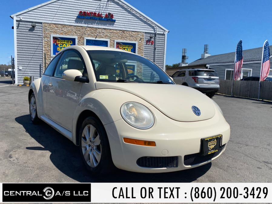 2010 Volkswagen New Beetle Coupe 2dr Auto PZEV, available for sale in East Windsor, Connecticut | Central A/S LLC. East Windsor, Connecticut