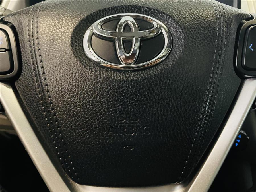 Used Toyota Highlander XLE V6 AWD (Natl) 2018 | Northshore Motors. Syosset , New York Used Toyota Highlander XLE V6 AWD (Natl) 2018 | Northshore Motors. Syosset , New York