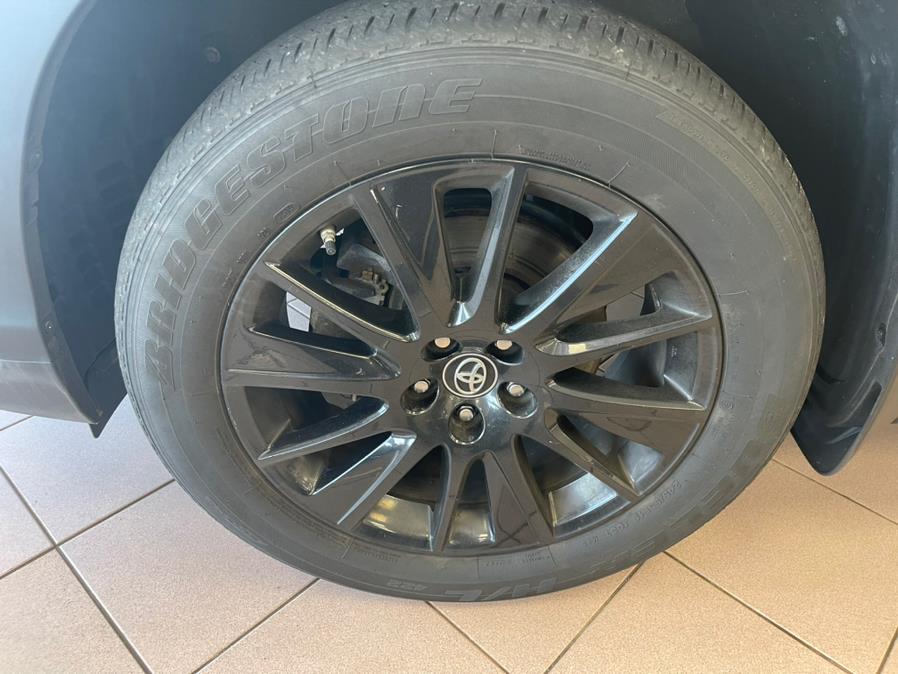 2019 Toyota Highlander SE V6 AWD (Natl), available for sale in Massapequa Park, New York | Power Motors East. Massapequa Park, New York 2019 Toyota Highlander SE V6 AWD (Natl), available for sale in Massapequa Park, New York | Power Motors East. Massapequa Park, New York